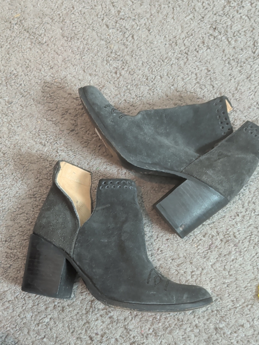 Sole Child Ankle Boots - Block Heel- Size 8